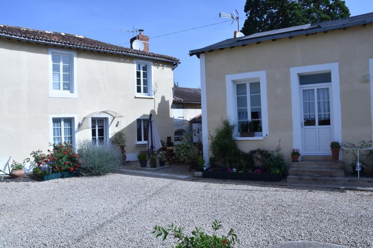 La Little School Chambres d'Hôtes à Arçay Arcay  Esterno foto